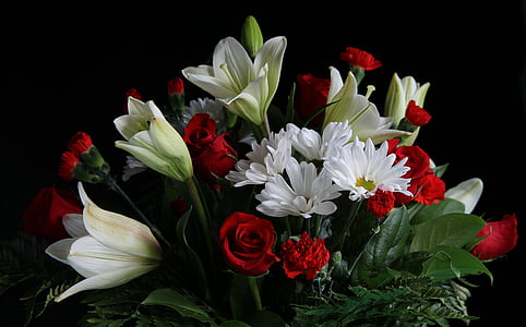 bouquet, flower arrangement, lilies, roses, carnations, daisies, daisy