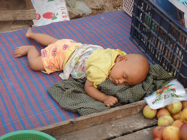 Myanmar, son, nadó, son, nen, tranquil, cansat