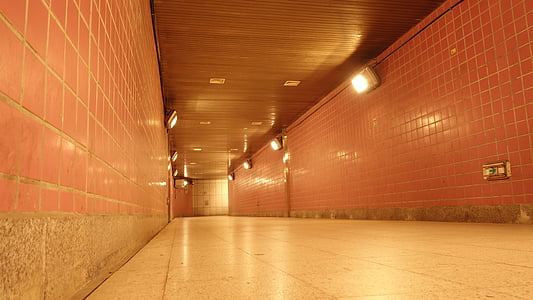 paso peatonal subterráneo, túnel, azulejo de, mármol, interior, vía