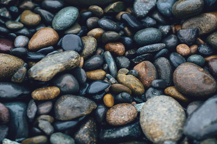 shallow, focus, photography, black, brown, stone, fragments