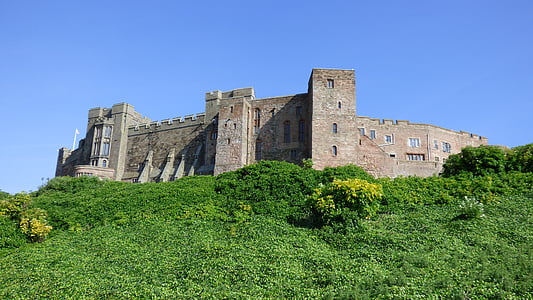 Bamburgh castle, Nothumberland, England, slott, Bamburgh