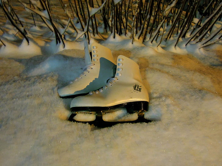 รองเท้าสเก็ต, หิมะ, สอง, คู่ของ, ที่ดิน, ฤดูหนาว, งานอดิเรก