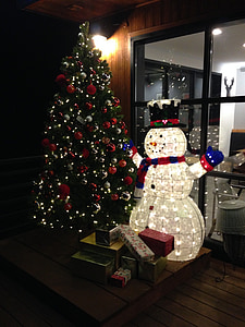 strom, Vianoce, snehuliak, kaviareň
