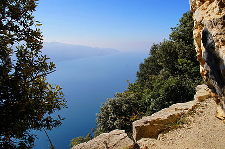 Gardasjön, Italien, landskap, Montecastello, utsikt över bergen, vandring, Visa
