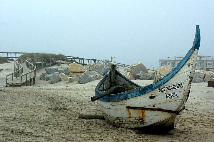 Portugal, plaža, olupina