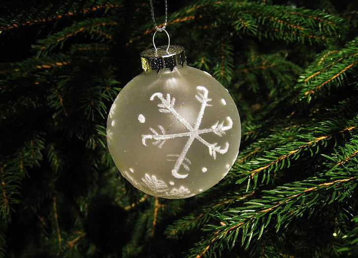 bola putih cemara, Natal, dekorasi pohon, tergantung, hiasan Natal, ornamen Natal, dekorasi