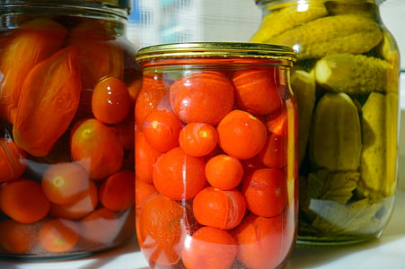 conservation, harvest, marinated, canned tomatoes, canned cucumbers, pickled tomatoes, pickles