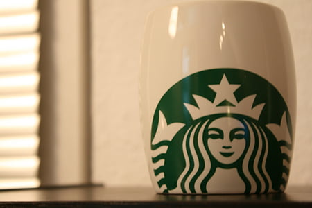 Starbucks, pohár, káva, šálek kávy, Kavárna