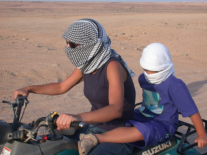 motorcycle, desert, ride, desolate, mother, child, people