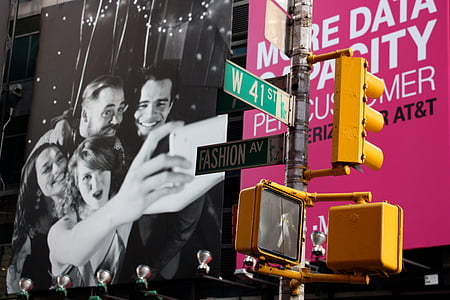 Manhattan, Avenida, varejo, moda, NYC, luz de tráfego