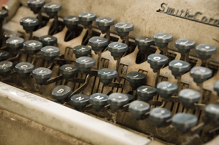 machine à écrire, corona de Smith, clés, antique