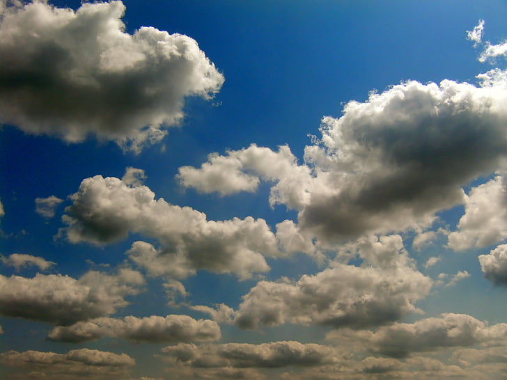 σύννεφα, αέρα, τον ουρανό