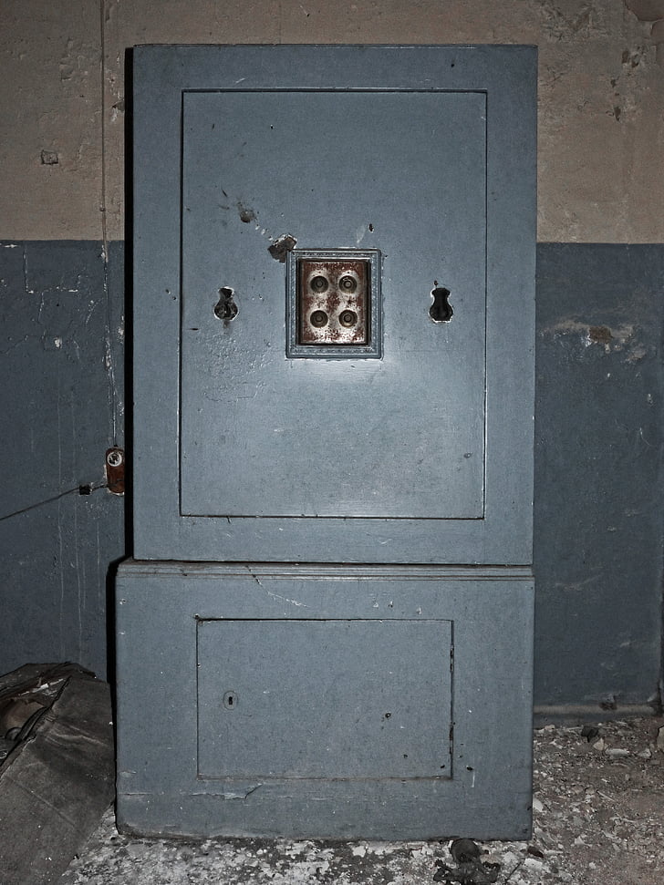 safety deposit box, old, abandoned, antiques