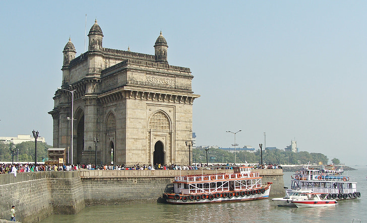 Gateway för Indien, monumentet, Mumbai, Indien, vid vattnet, Apollo bunder, Arabiska havet