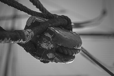 pulley, black and white, rope, mast