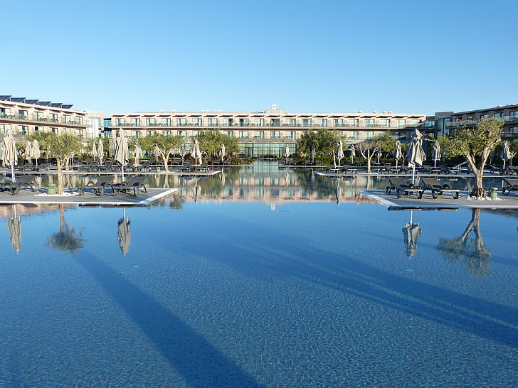 bazén, Luxusný hotel, bazén, Dovolenka, slnečník, vody, plávať