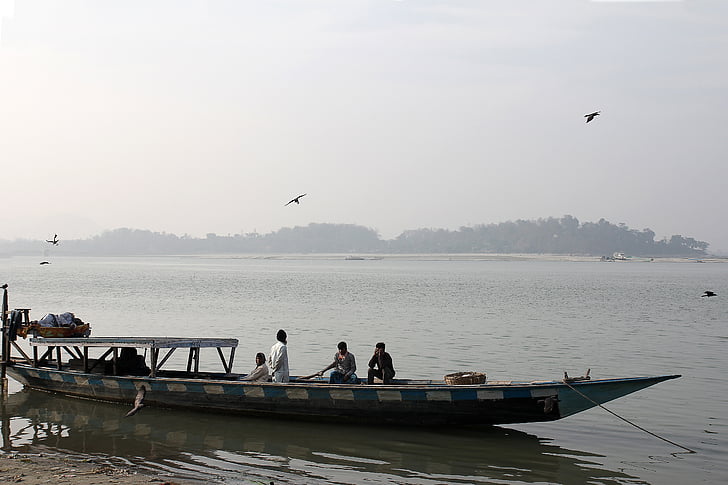ferry de río, indio, Río de Brahmaputra, aldea, ferry, barco, transporte