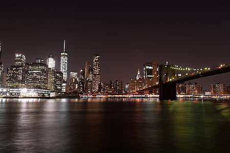 Niujorkas, Bruklino tiltas, naktį, Miestas, žibintai