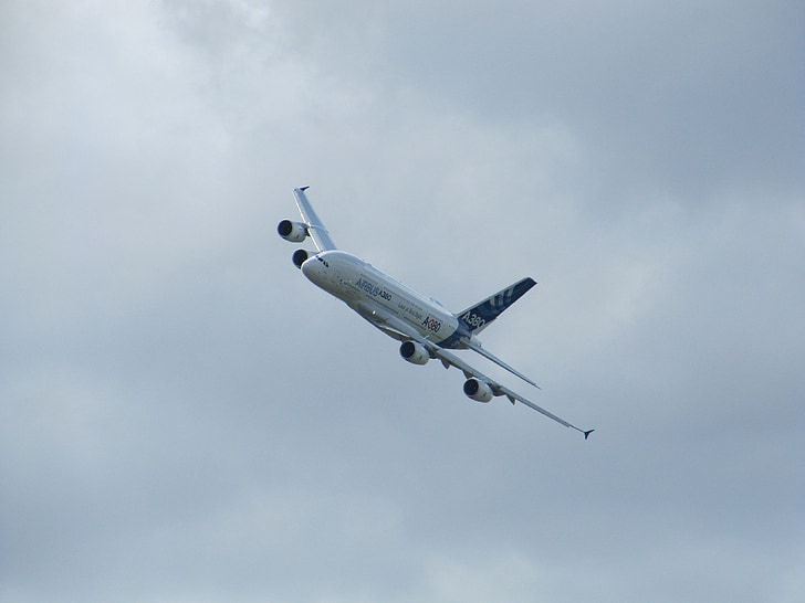 aeromobili, Airbus, A380, volo, volare, aereo passeggeri, aeroplano