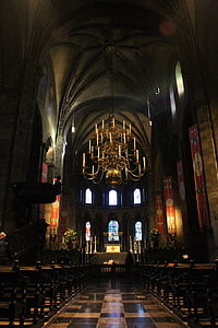 Maastricht, Liebfrauenkirche-kirkko, romaaninen, Nave, kirkko, arkkitehtuuri, kristinusko