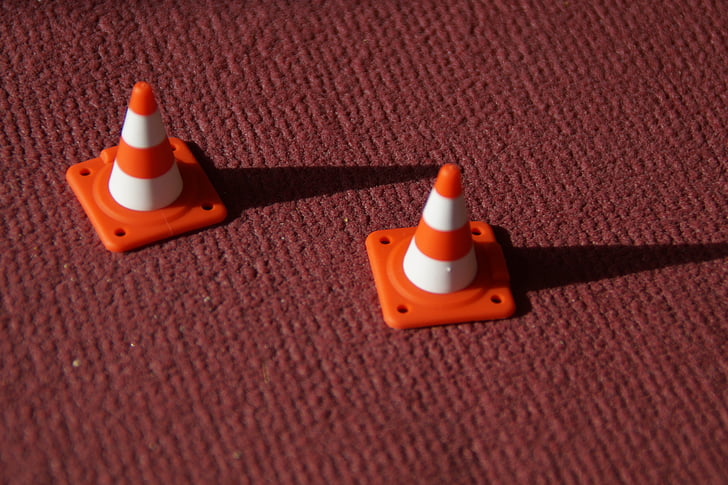 hat, pylons, pylon, toys, small, shadow, pointed