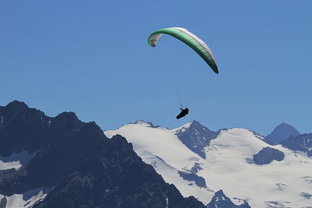 parasparniais, skristi, Paraglider, Berner, Berno oberland, Alpės, kalnai