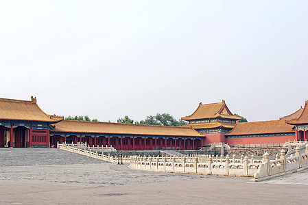 china, pekin, beijing, forbidden city, court, guardrail, pilasters