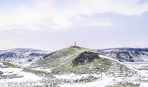 Исландия, Хил, зимни, пейзаж, планински, хора, отделно