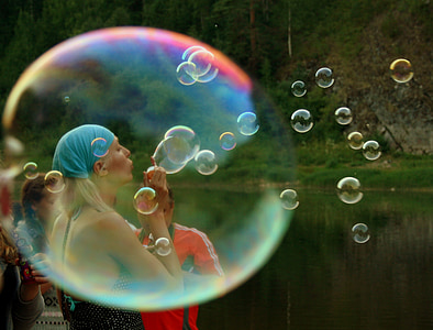 muilo burbulai, mergaitė, atostogų, įdomus, burbulas, muilas sud, pučia