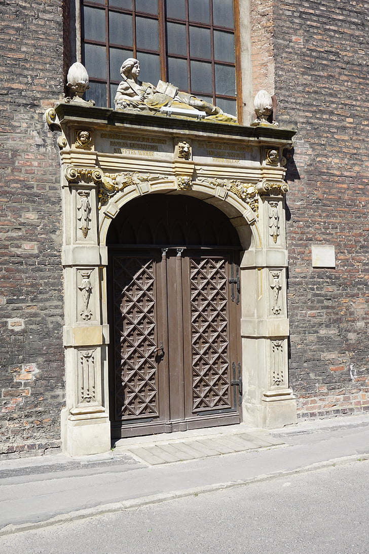 Gdanskas, portalas, bažnyčia