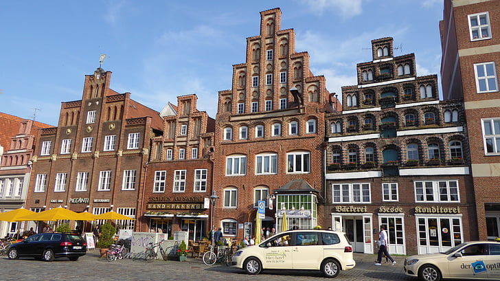 Lüneburg, homlokzatok házak, régi házak, történelmi házak, tégla gótikus, Hanza-város, ház homlokzata