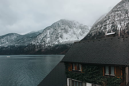 hory, Příroda, sníh, jezero, voda, dům, mraky
