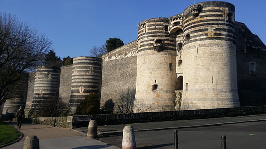 Francja, Angers, Zamek, Architektura, Fort, słynne miejsca, Historia