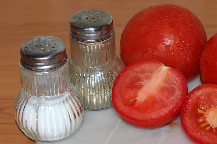 tomater, salt, pepper, FRISCH, sunn, mat