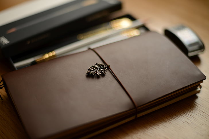 Traveler's notebook, Notlar, Takvim, zamanlama, günlüğü, Organizatör, Office