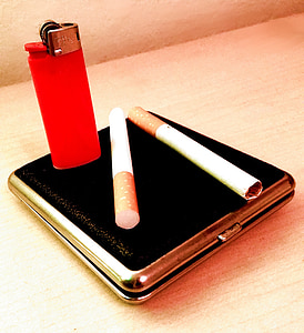 cigaretta, füst, hamu, a dohányzás, rendkívül addiktív, a nikotin, doboz