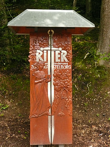 Ritter-trail, Zinnen Burg, Waldkirch, zu Beginn