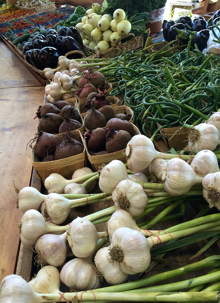 betteraves, légumes frais, ail, marché, marché d’été, légumes, légume