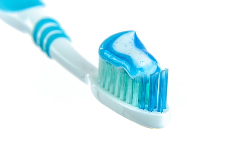 hvid, blå, tandbørste, fyldt, tandpasta, backgorund, gel