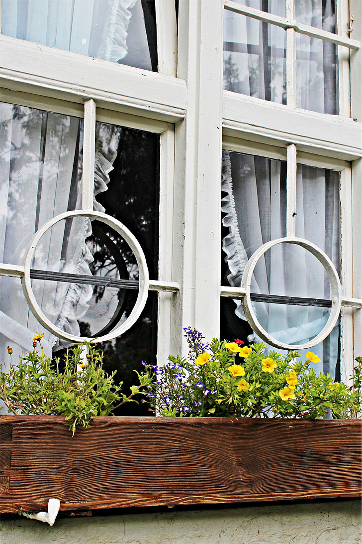 fenêtre de, vieux, ferme, bâtiment, décorations florales, romantique, Rustic