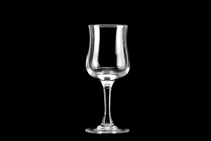 Čaše,  i bokali - Page 42 Glass-black-background-white-stripes-goblet-preview