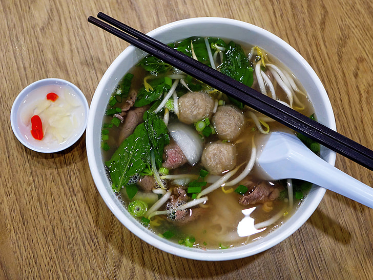 vietnam, rice noodles, beef, beef ball, asian, vegetable, bean sprouts