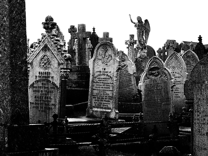 Cornwall, Friedhof, die Grabsteine