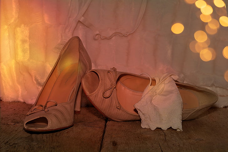 shoes, high heeled shoes, women's shoes, underwear, wood floor, blanket, lighting