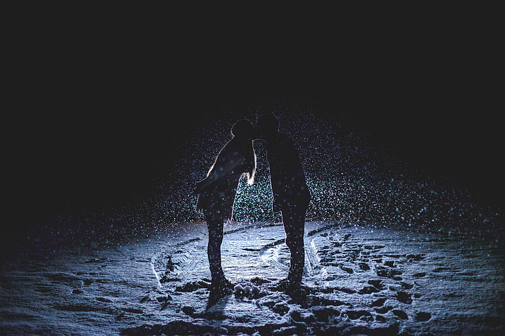 couple, footprints, kiss, kissing, love, people, silhouette