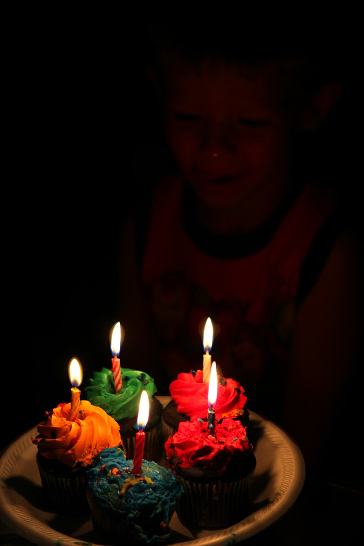 Cupcake, cibo, celebrazione, compleanno, partito, bambini, fuoco