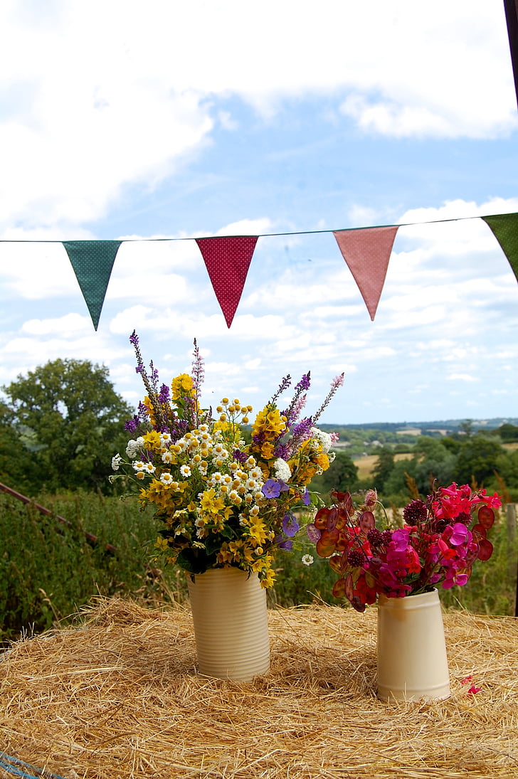 floral, flowers, barn, hay, bunting, harvest, bouquet