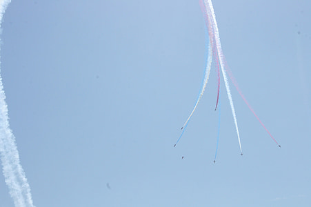 αεροσκάφη, αεροπορική επίδειξη, Βρετανικό αεροπλάνο, Φηρά, ουρανός, Κόκκινα βέλη, μπλε