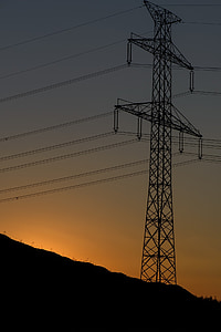 solnedgang, elektrisk pylon, ledninger, linjer, silhuett, oransje, høy