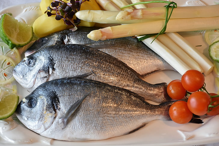 cá, cá vền biển, măng tây, măng tây trắng, nguyên liệu, chưa nấu, khoai tây